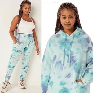 VS PINK Blue Glass Dusty Periwinkle spring break tie dye 2-piece set embroidery